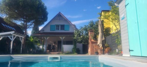 Zamardi private villa with own pool and huge garden, 150m to longest free beach at Balaton, Zamárdi